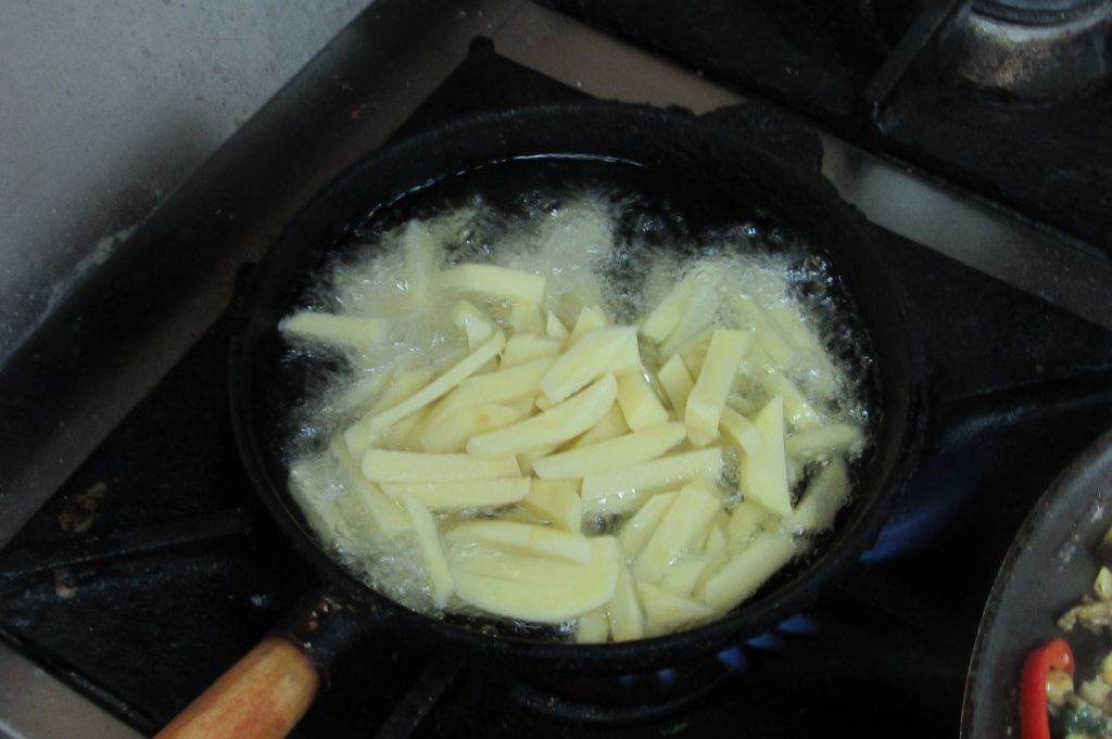 Жарим картоху.JPG